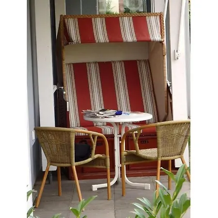 Villa Josephine Comfortable Holiday Residence-2